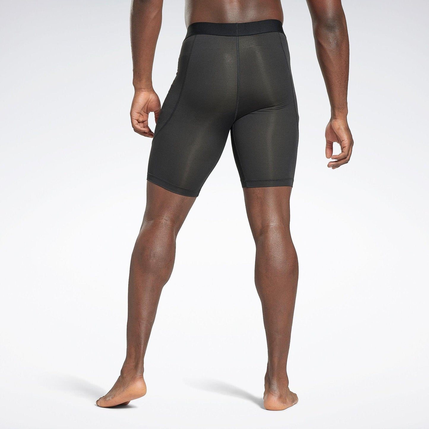 Malla corta Reebok black - Unbroken Fitness Shop