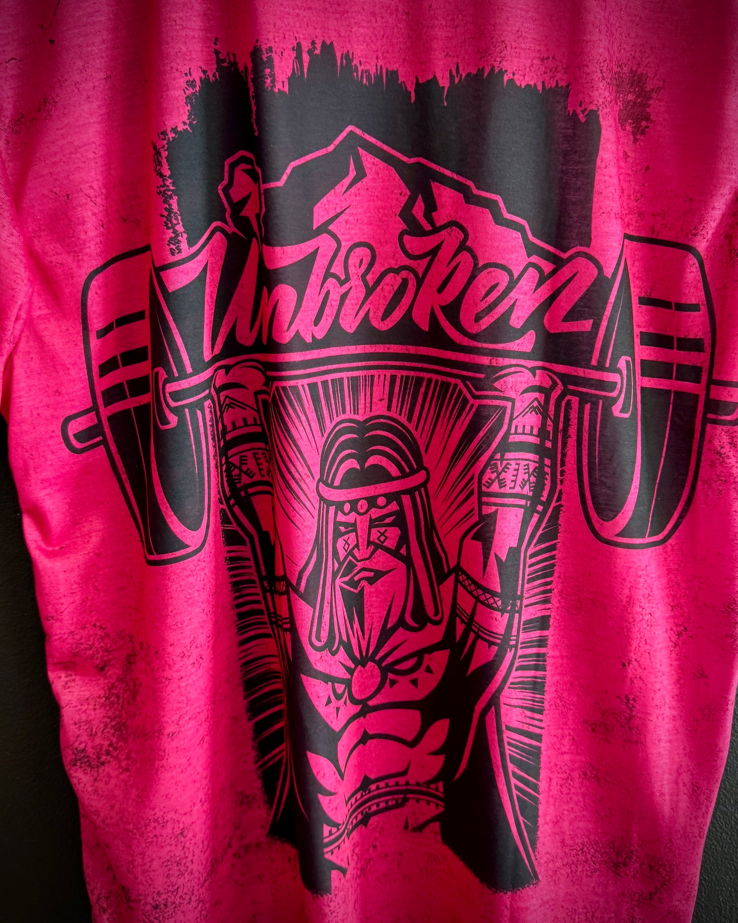 Unbroken Guanche fucsia