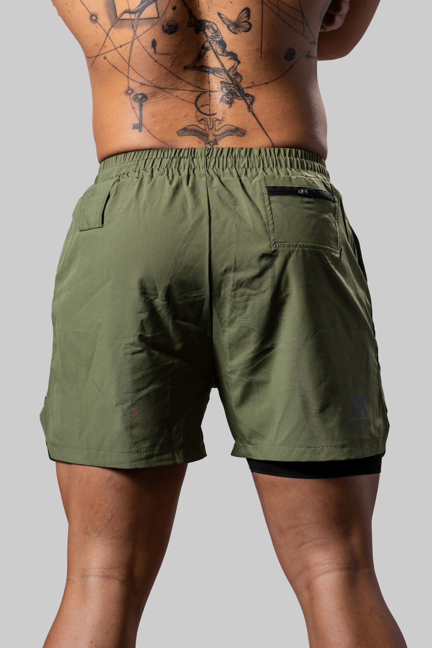 Pantalón corto malla RX verde militar