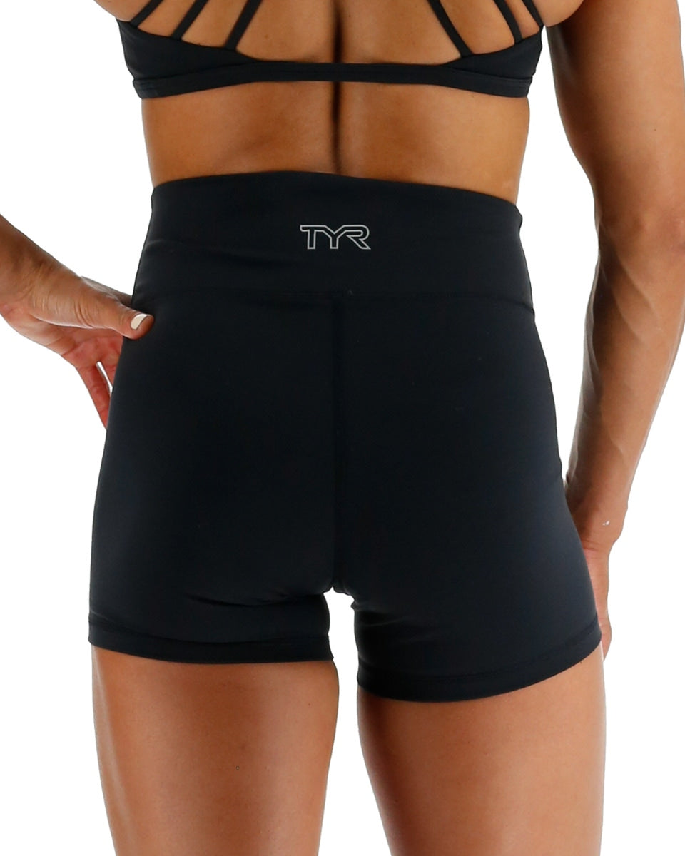 TYR High-Rise short black