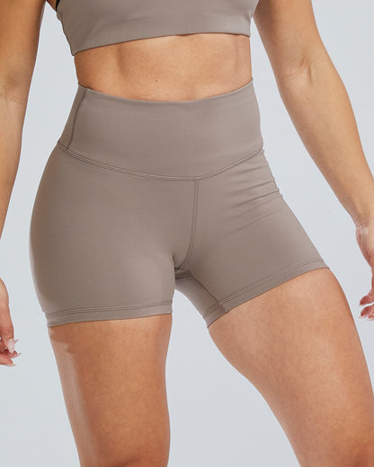 TYR High-Rise short brown